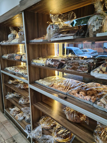 Opinii despre Panadería La Rosa San Juan Rivadavia în Rivadavia - Gastronomía y hostelería