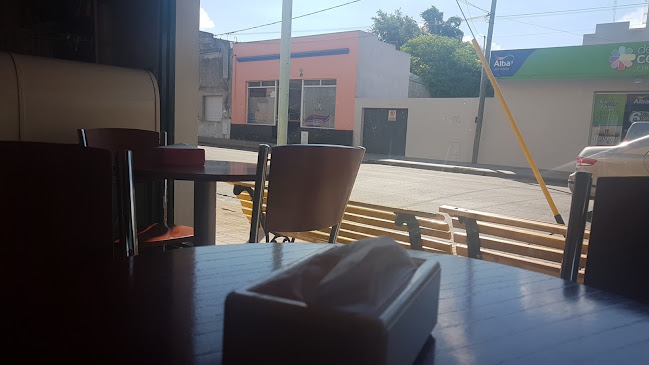 España Del valle, B7400 Olavarría, Provincia de Buenos Aires