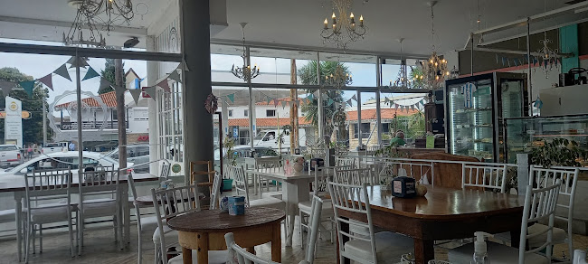 Av. 59 2101, B7630 Necochea, Provincia de Buenos Aires