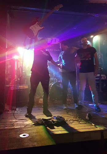 Comentarii opinii despre El Bar