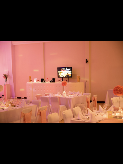 Catering Los Grillos de Santos de Domingo Quintero