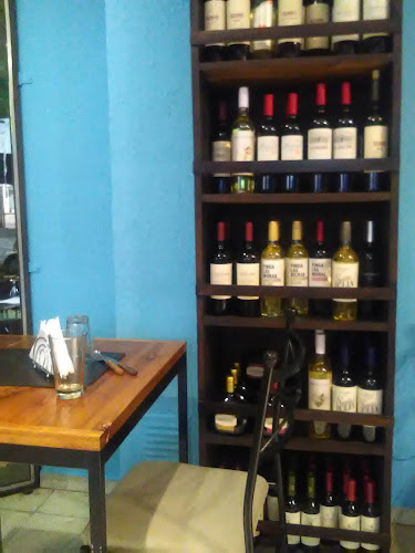 Suipacha 698, M5500 Mendoza