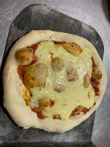 House Pizza Parque Central - Gastronomía y hostelería