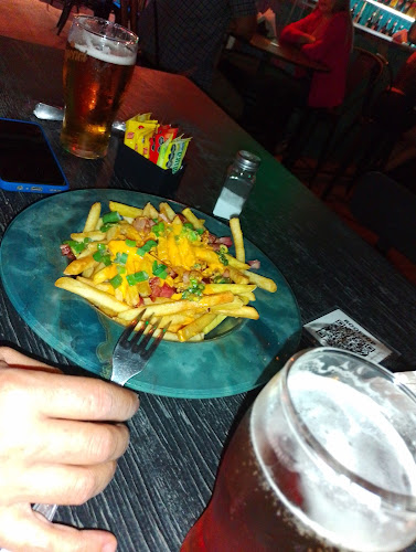 Opinii despre KIRA ROOFTOP în Ramos Mejía - Gastronomía y hostelería