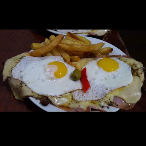 Opinii despre California Parrilla Restaurante în Junín - Gastronomía y hostelería