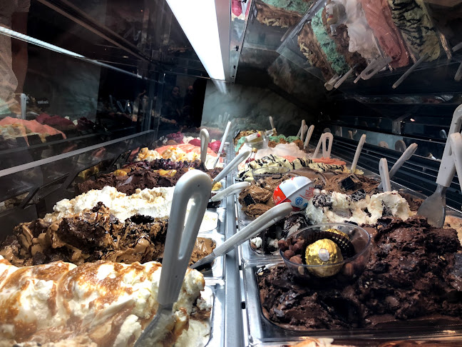 Heladeria H - Sucursal La Plata - La Plata