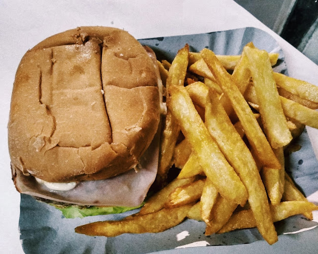 Opinii despre Pizzería Luciana în Ingeniero Budge - Gastronomía y hostelería