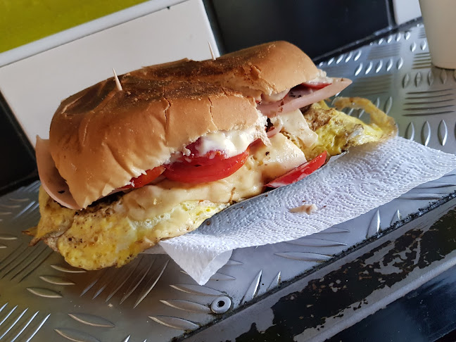 MILTON, Comida Urbana - Gastronomía y hostelería