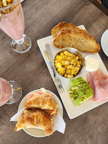 Opinii despre Heladería y Cafetería Di Roma Acceso în San Juan - Gastronomía y hostelería