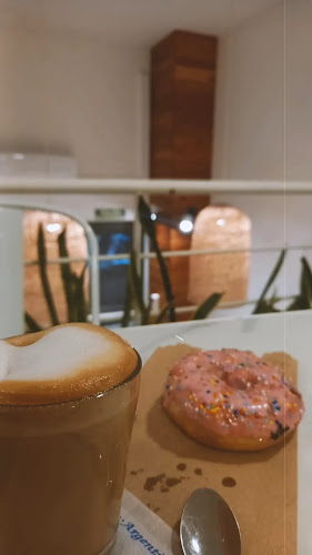 Comentarii opinii despre Heladería Venezia Y Cafeteria