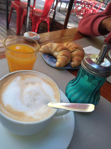 Comentarii opinii despre William Morris Bar