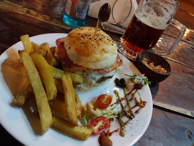 Av. Uruguay 264, X5152 Villa Carlos Paz, Córdoba