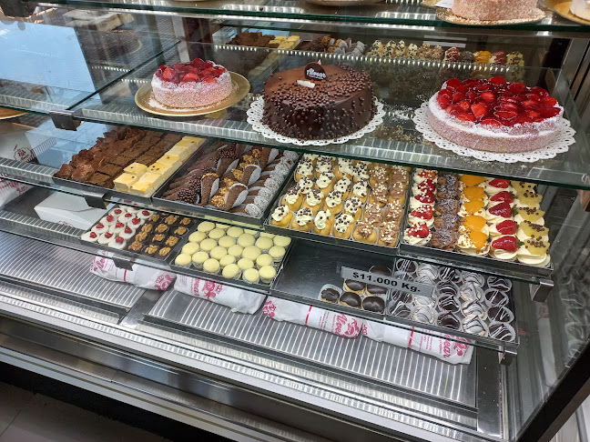 Panadería y Confitería Alvear - Ciudadela