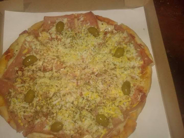 Pizzería y casa de comidas "La gustosa" - Monte Grande