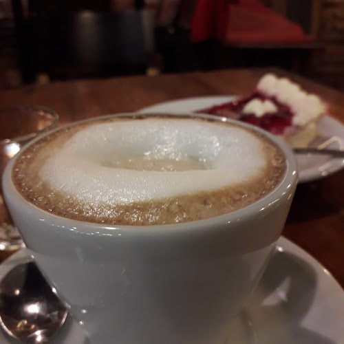 Comentarii opinii despre Chocorisimo Helado y Cafe Olavarria