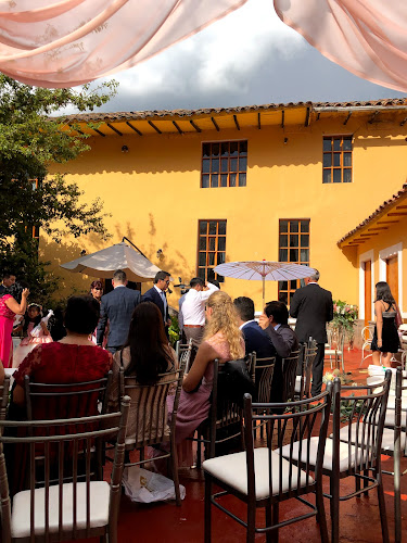 C. Cusco 410, Andahuaylillas 08210, Perú