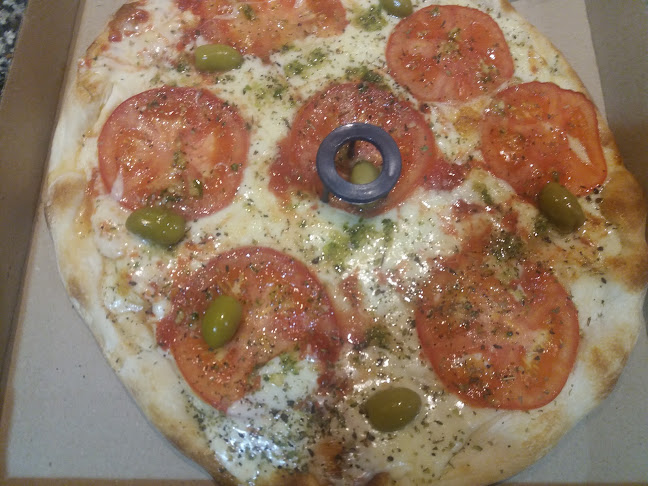 Avanti Tigre Pizza a la Piedra y Empanadas - Tigre