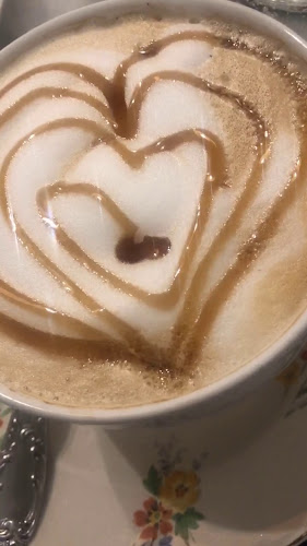 Opinii despre Amelie Petit Café în ARB - Gastronomía y hostelería