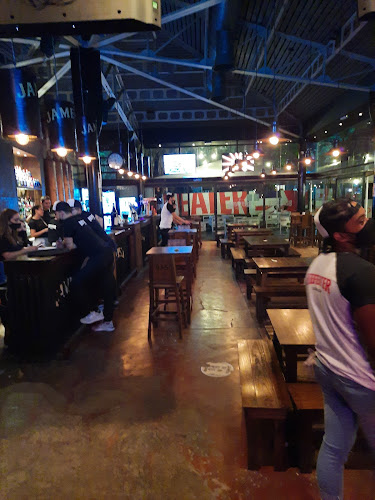 Comentarii opinii despre Mr. JOHN'S & WARHOL