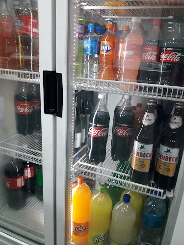 Av. Hipólito Yrigoyen 6199, B1826DQI Remedios de Escalada, Provincia de Buenos Aires