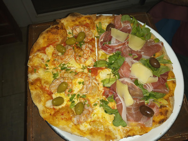 Av. Guillermo Rawson 153, U9120 Puerto Madryn, Chubut