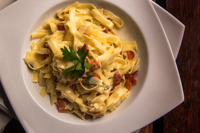 Av. Dos de Mayo 732, San Isidro 15073, Perú