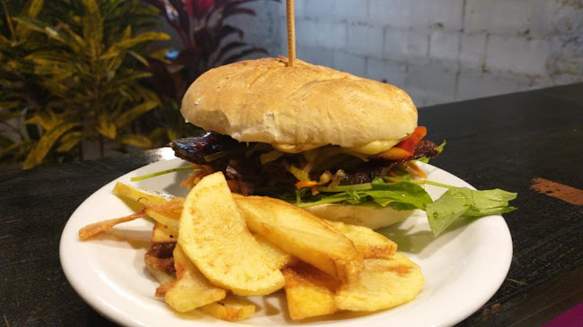 Comentarii opinii despre Entre Amigos Vinoteca