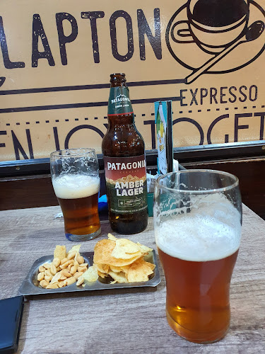 Clapton Café y Vinos - San Juan
