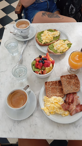 Leandro N. Alem 3913, B7600 Mar del Plata, Provincia de Buenos Aires