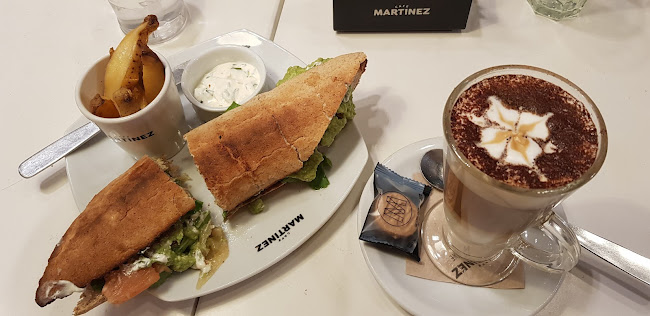 Opinii despre Café Martínez Yerba Buena în Yerba Buena - Gastronomía y hostelería