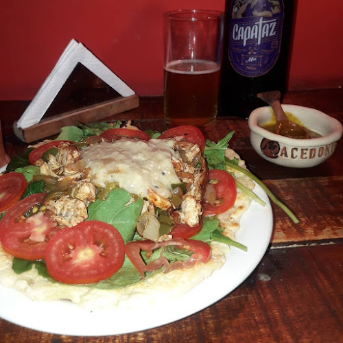Opinii despre Macedonio Bar în Resistencia - Gastronomía y hostelería