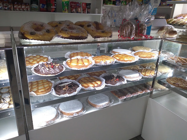 Comentarii opinii despre Panadería El Trébol