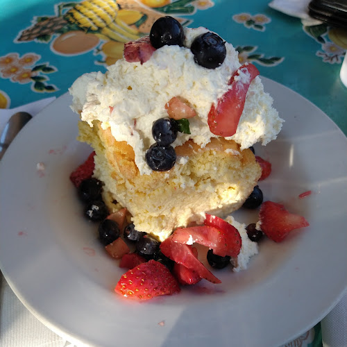 Comentarii opinii despre Tune-Up Café