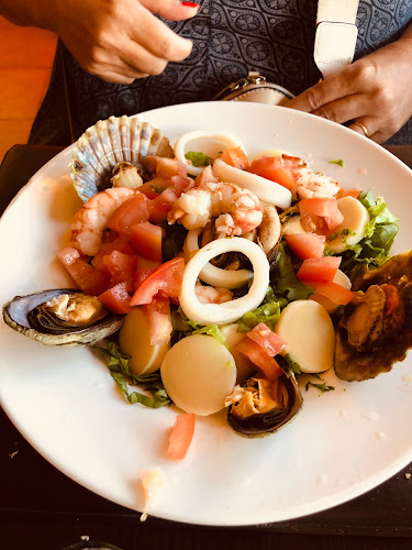 25 de Mayo 196, U9120 Puerto Madryn, Chubut