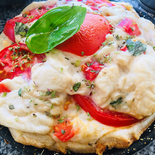 Plaza Hipólito Yrigoyen 128 Casco Urbano, B1902 DTF, Provincia de Buenos Aires