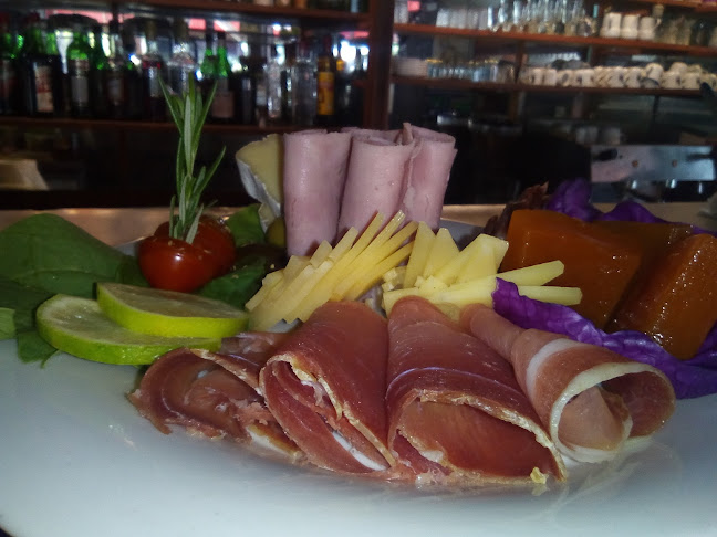 Sarmiento 3398, S3000 Santa Fe de la Vera Cruz, Santa Fe