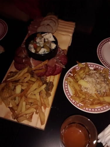 Velez Sarsfield - Mercado y Rotiseria