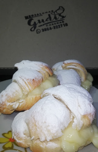 Gudis medialunas caseras - La Rioja