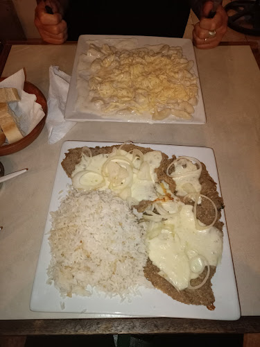 Av. Hipólito Yrigoyen N° 24, A4400 Salta