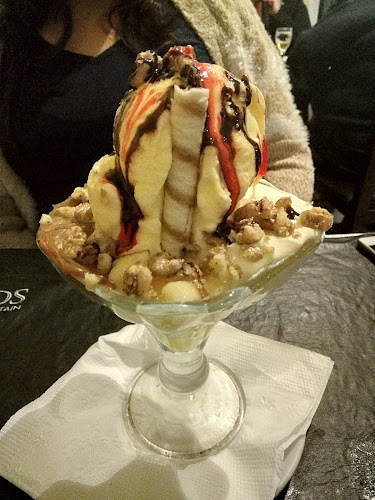 Mi Nueva Estancia Park Restaurant y Parrillada