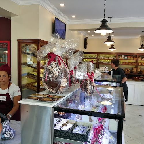 Comentarii opinii despre Panadería y Confitería Lucca S.R.L.