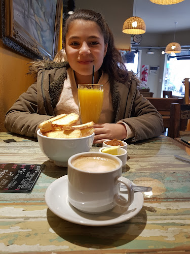 Comentarii opinii despre Pescadería Modelo