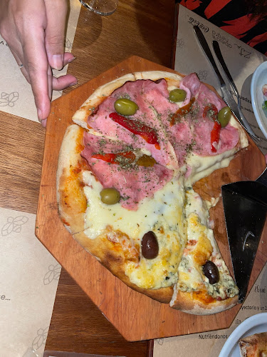 Pizza Zeta Parque Sarmiento Restaurante - Gastronomía y hostelería