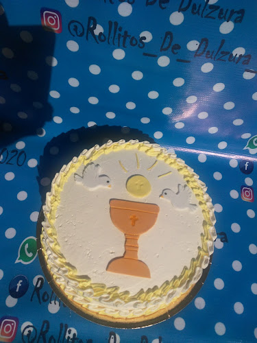 Comentarii opinii despre Heladeria y pastelería Rollitos de dulzura