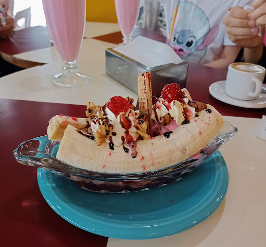 Ama'nalec - Heladeria y Pasteleria - Gastronomía y hostelería