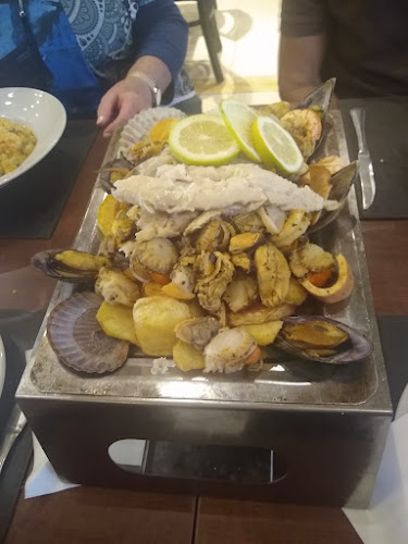 Av. Julio Argentino Roca 249, U9120 Puerto Madryn, Chubut