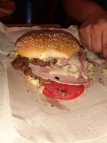 Opinii despre la casa de las Burgers în Corrientes - Gastronomía y hostelería