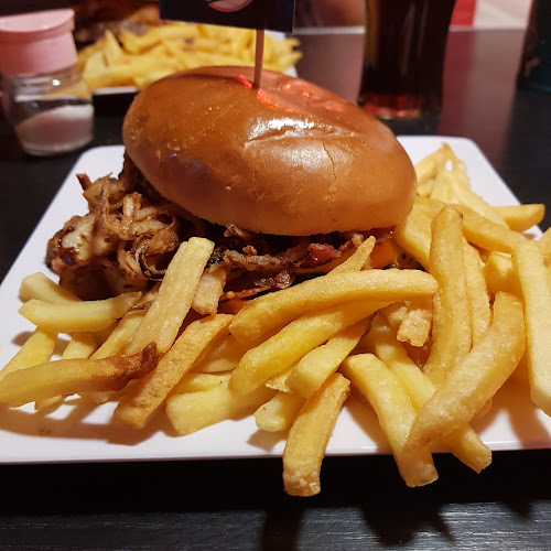 Comentarii opinii despre Pizzuela Garage