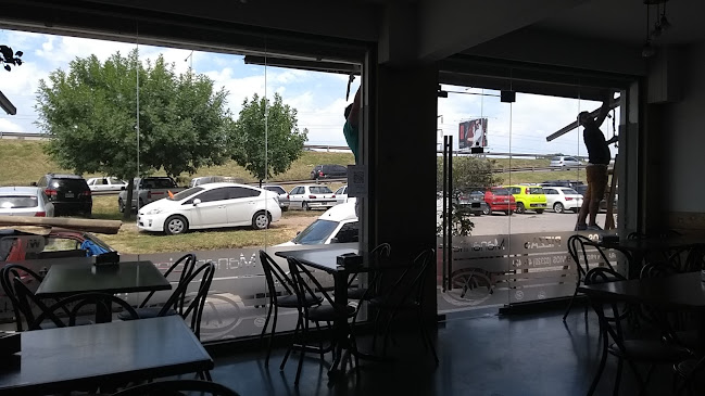 Manantiales Pizzeria y Heladeria - Del Viso