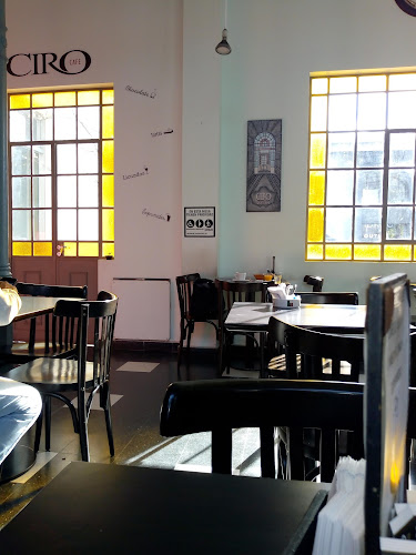 Mendoza 3783 Paseo Comercial Ciro, S2002PCK Rosario, Santa Fe